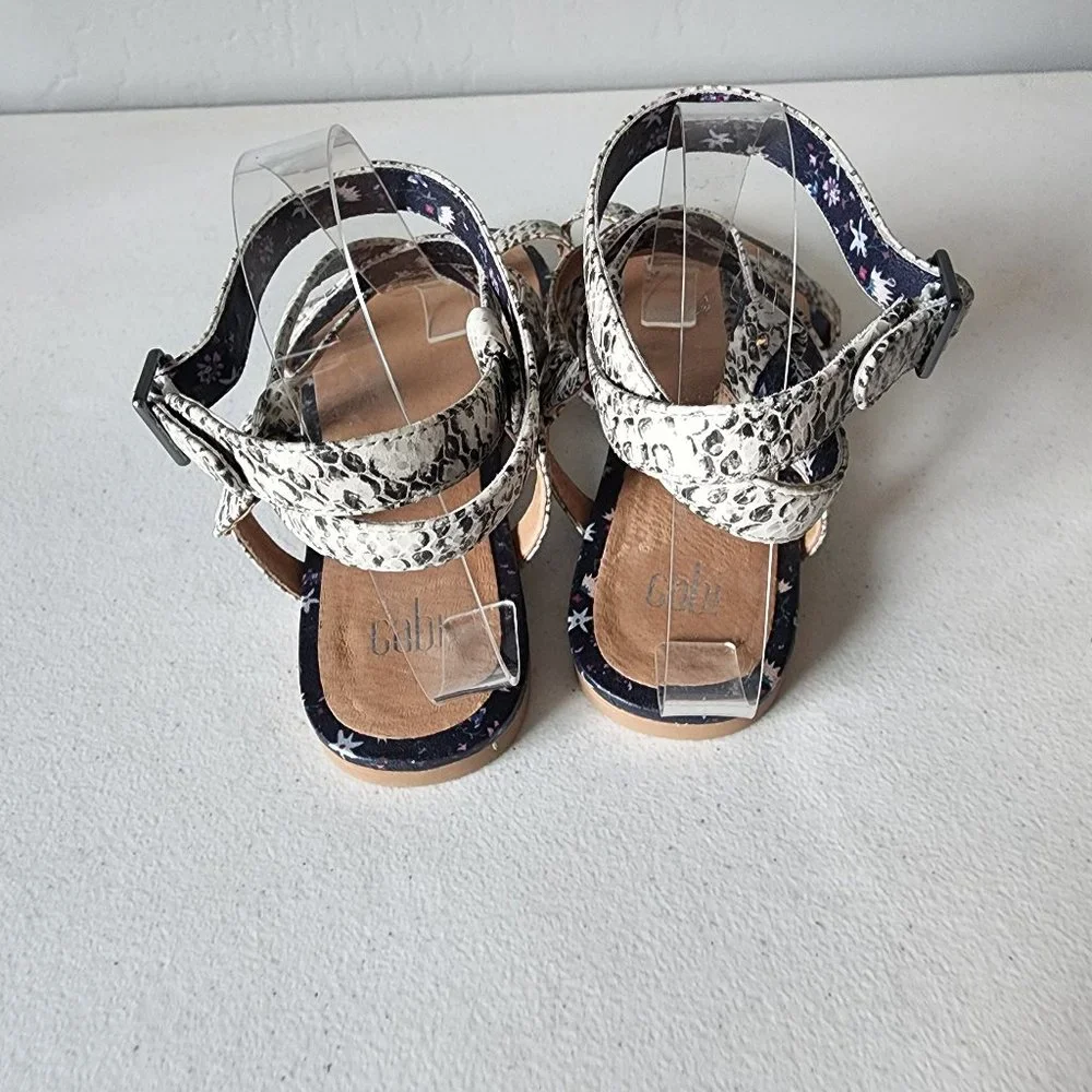 Cabi Sandals "NEW" - Picture 6 of 15